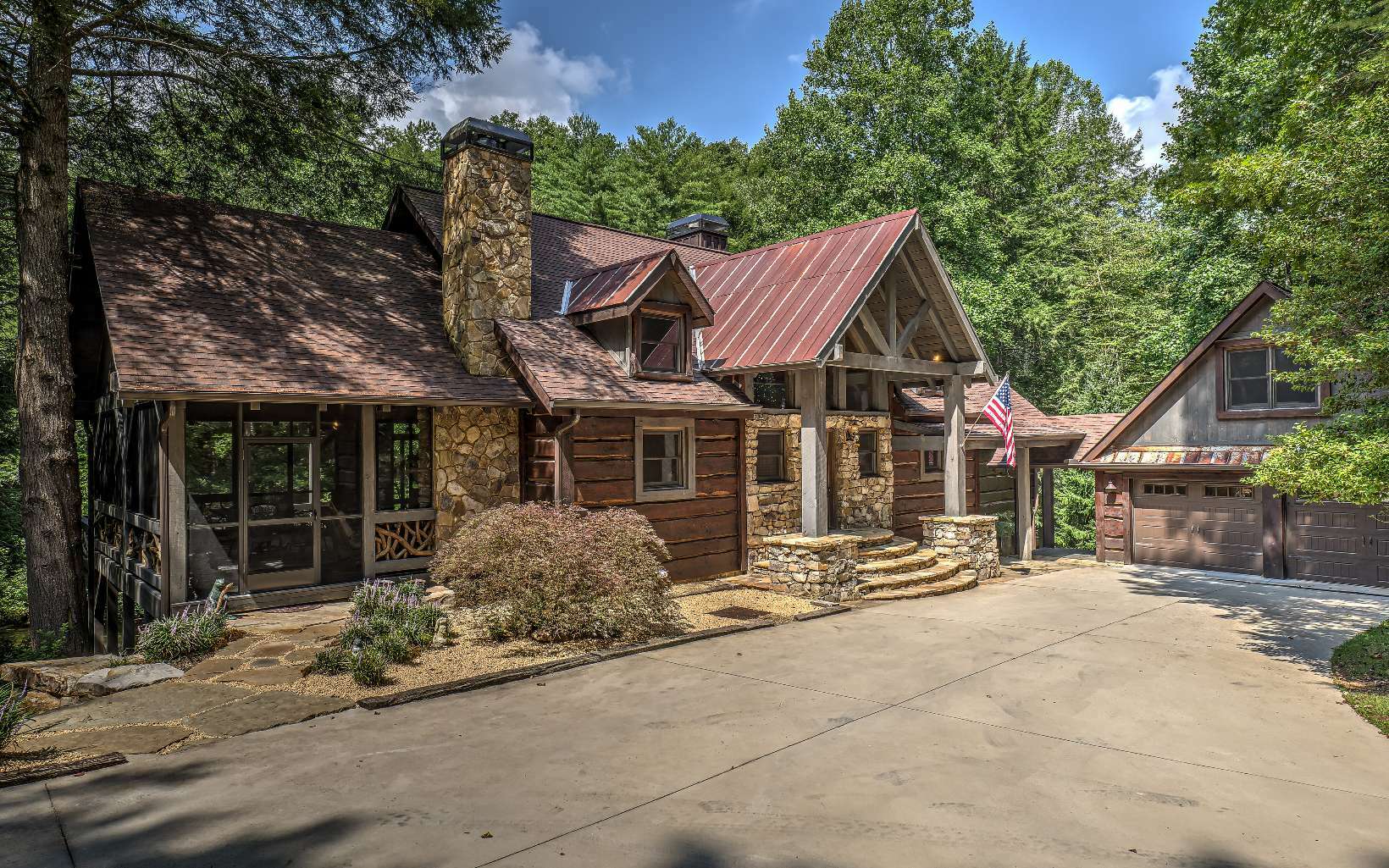 Property Photo:  2084 Chestnut Gap Road  GA 30513 