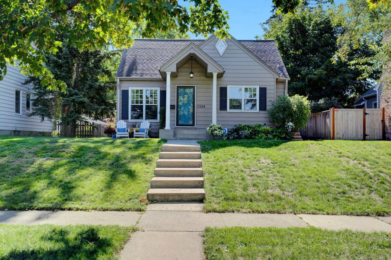 Property Photo:  3324 Idaho Avenue S  MN 55426 