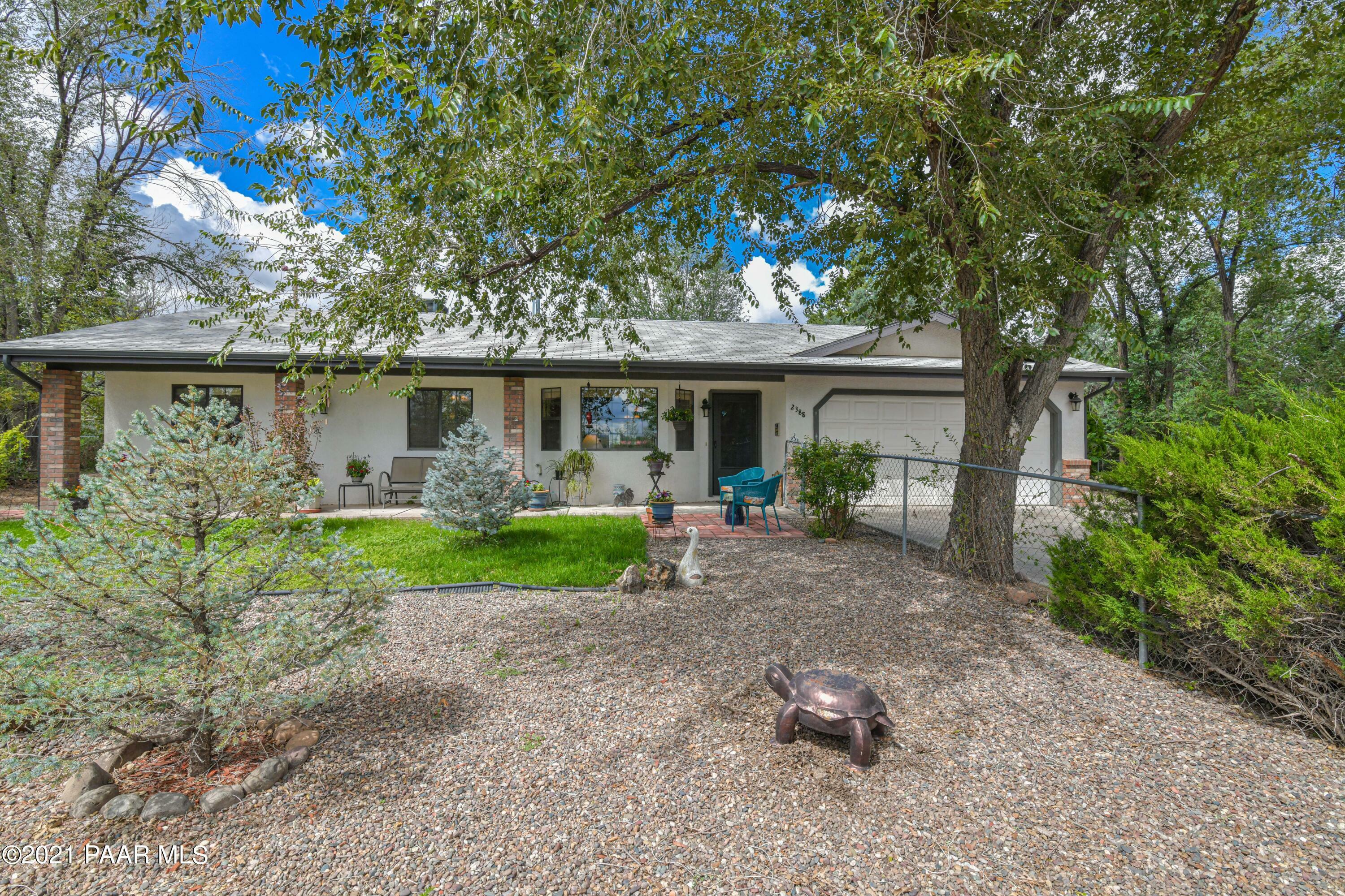 Property Photo:  2388 Horseshoe Trail  AZ 86323 