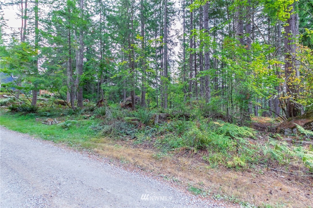 Property Photo:  49923 146th Avenue E  WA 98328 