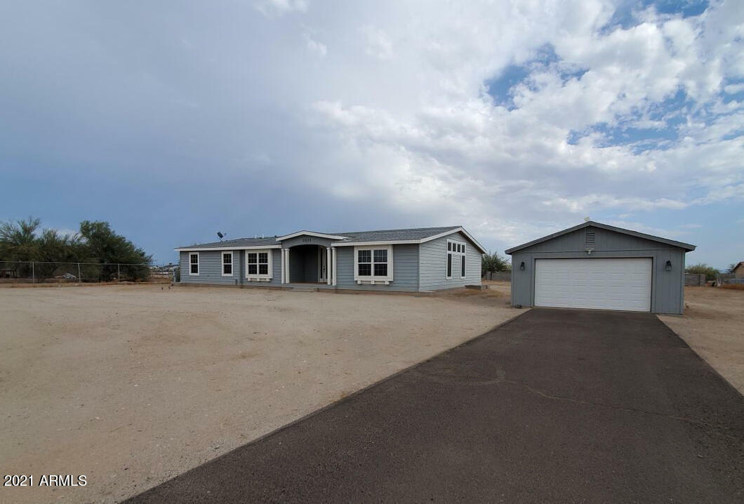 Property Photo:  30139 W Bellview Street  AZ 85396 