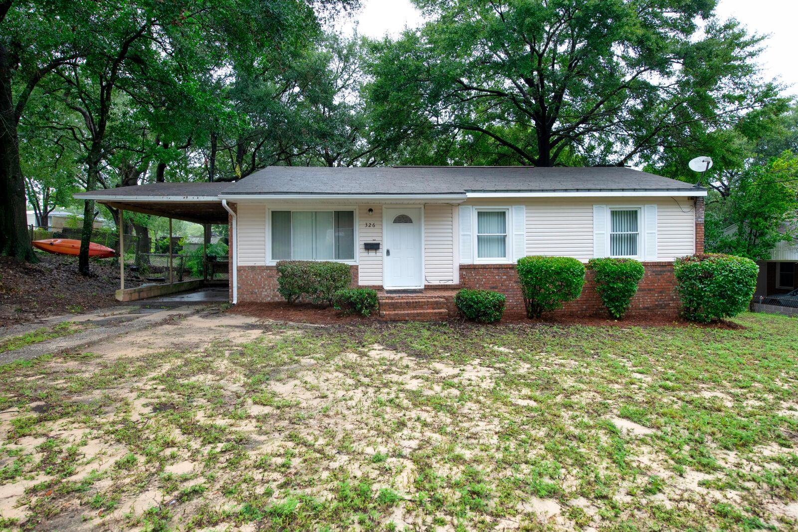 Property Photo:  326 Chicago Avenue  FL 32580 