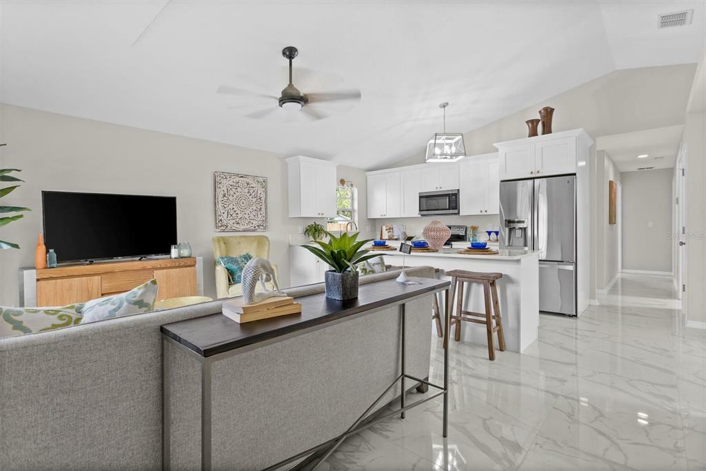 Property Photo: 2310 15th Avenue N FL 33713