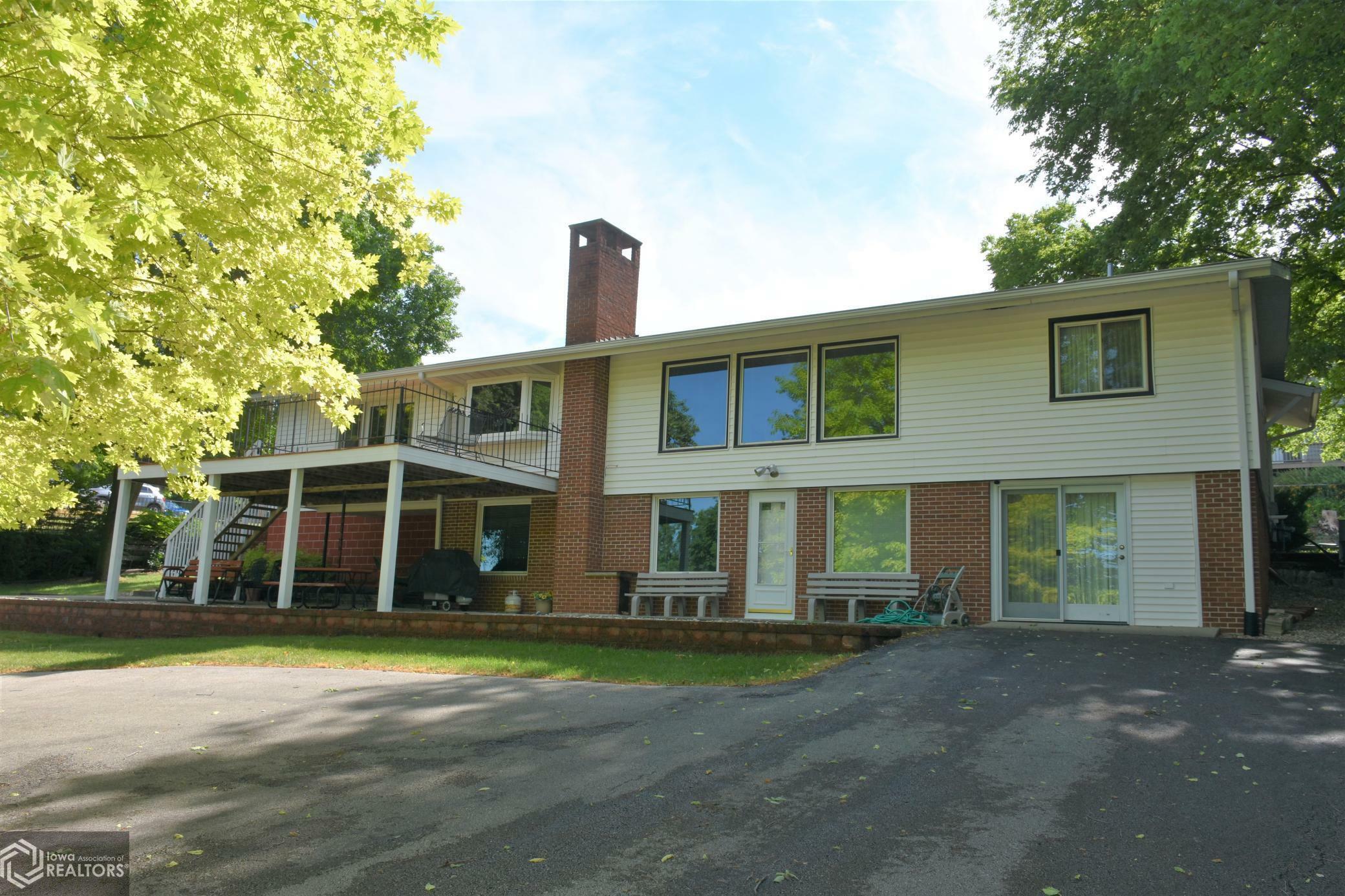 Property Photo:  613 River Street  IA 50126 