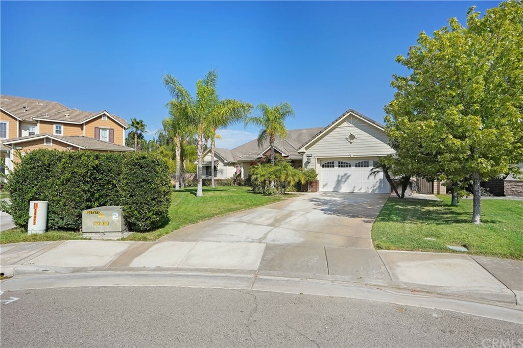 Property Photo:  16472 Limerick Street  CA 92503 