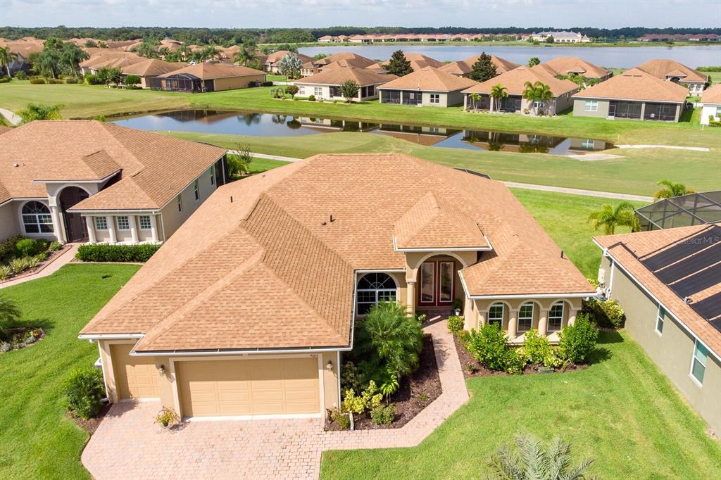 Property Photo: 4264 Dunmore Drive FL 33859