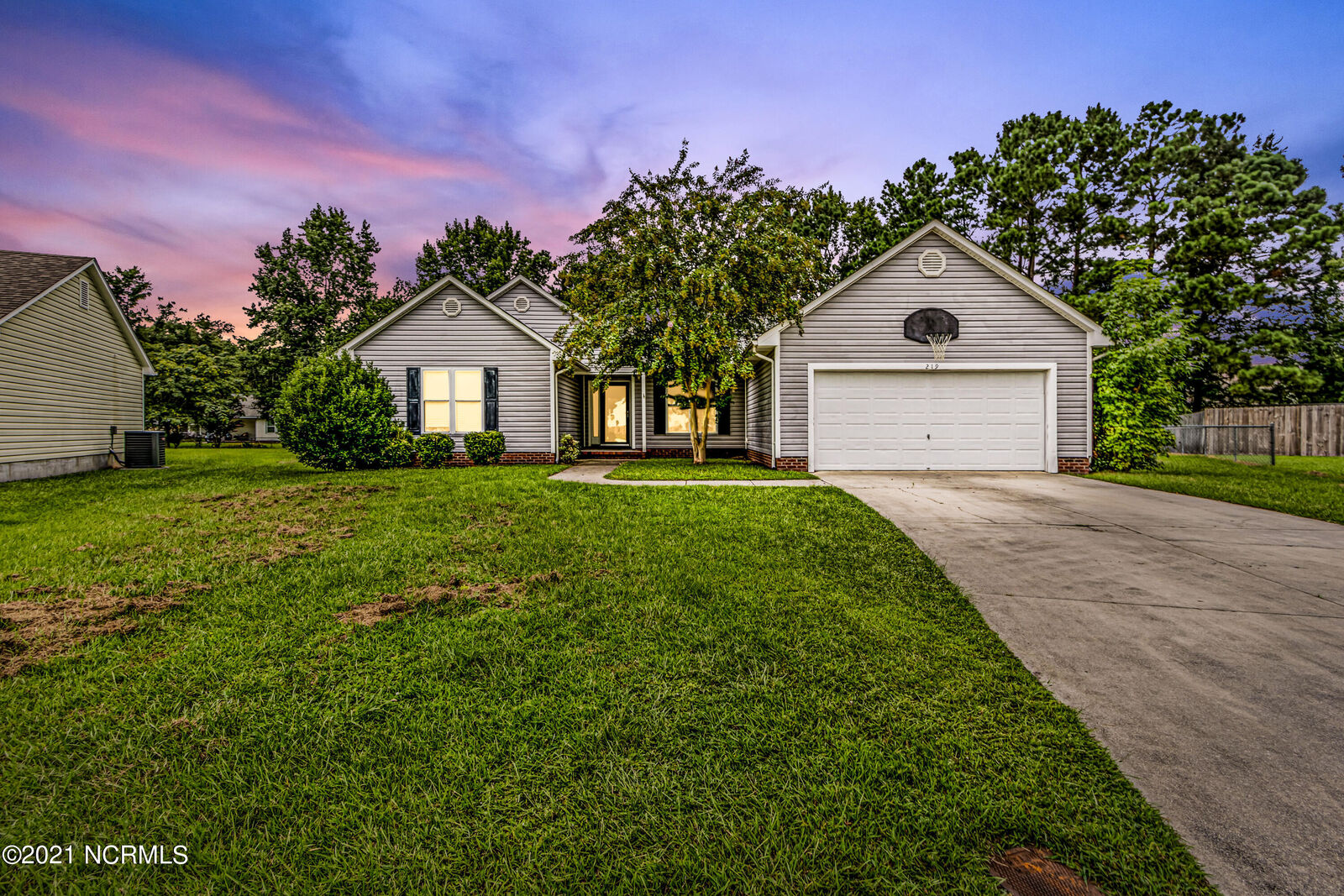 Property Photo:  219 Stone Point Lane  NC 28540 