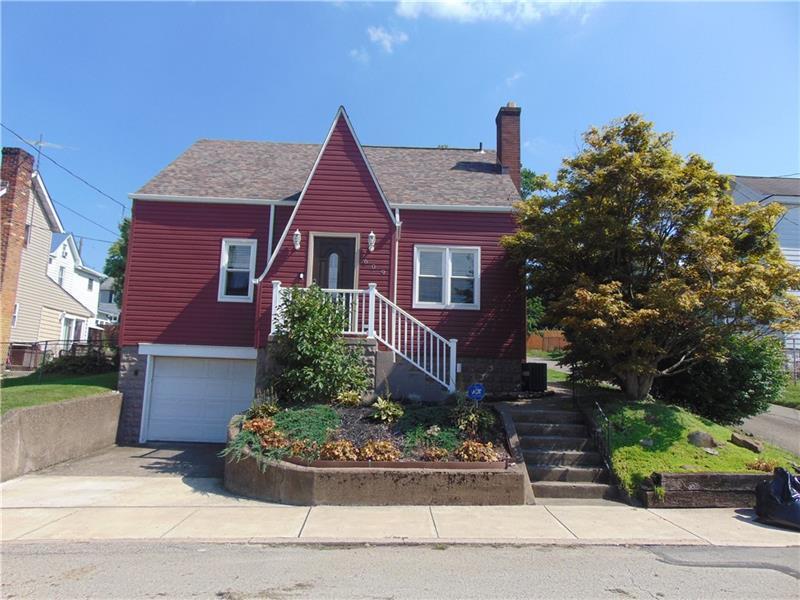 Property Photo: 609 Park St PA 15425