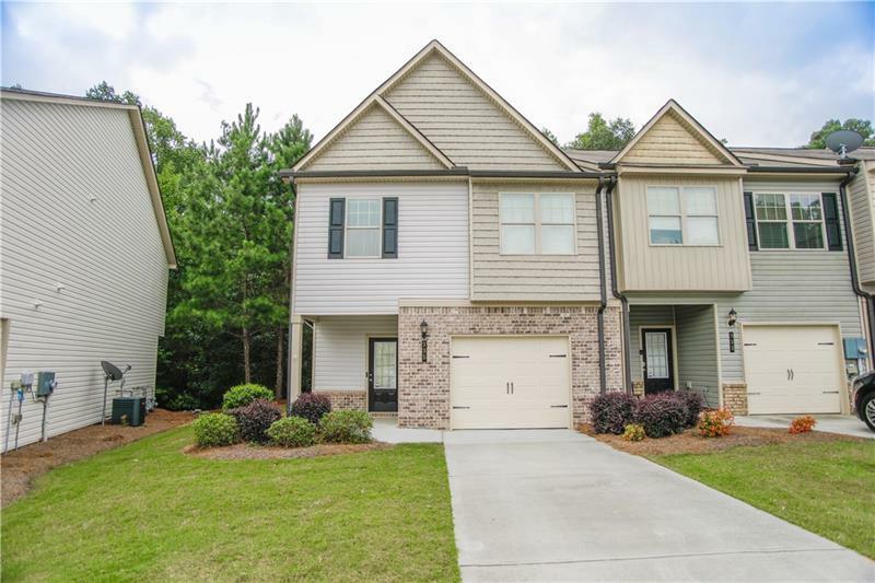 Property Photo: 335 Turtle Creek Drive GA 30680