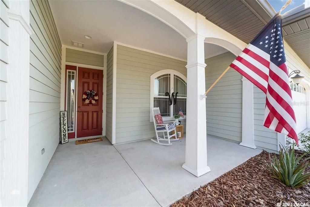 Property Photo:  14676 NW 27th Place  FL 32669 