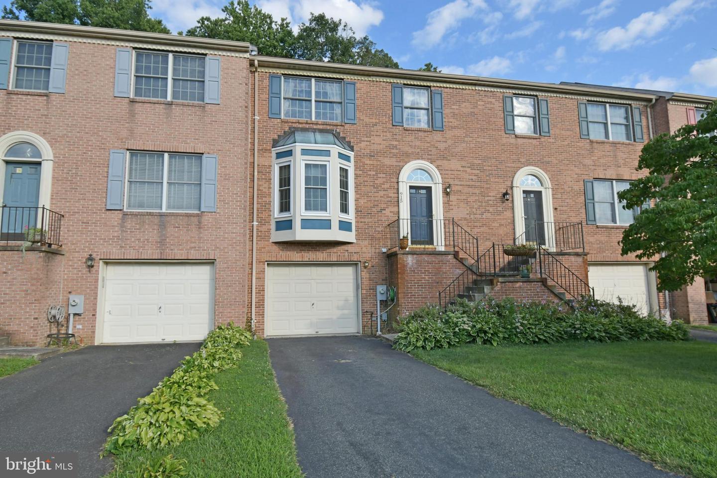 Property Photo: 915 Buckland Place MD 21014