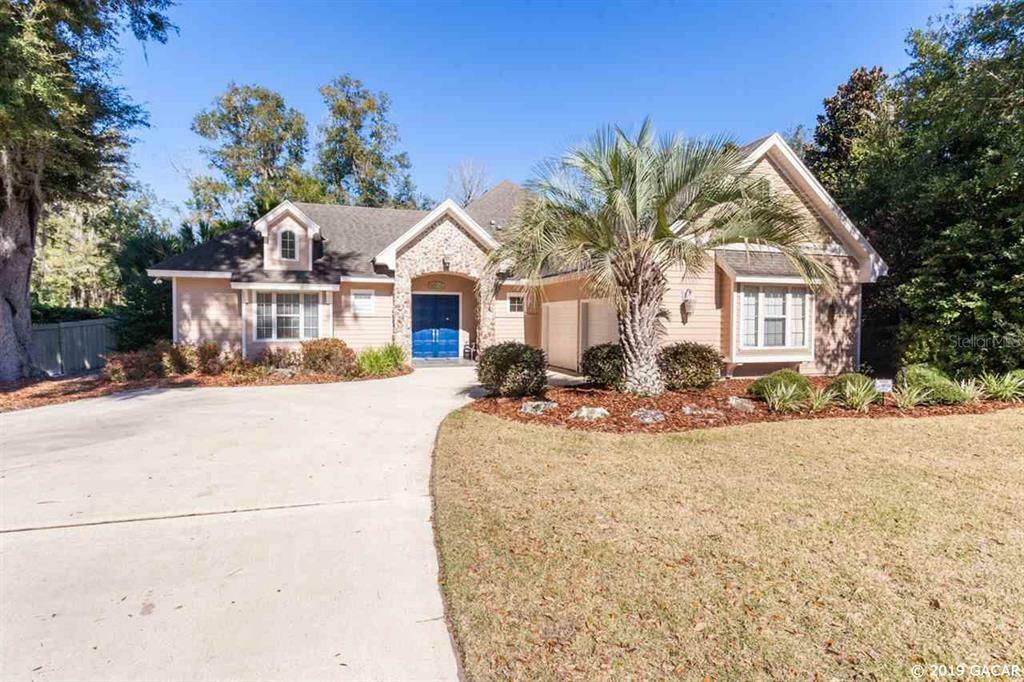 Property Photo:  10330 SW 25th Place  FL 32608 