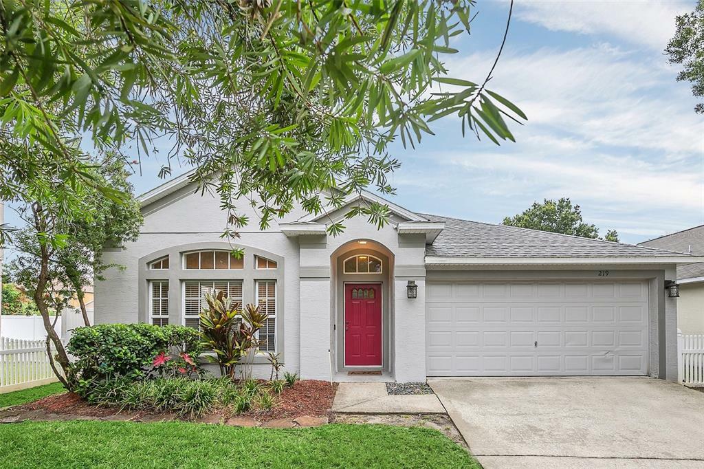 Property Photo:  219 Copper Oak Court  FL 32703 