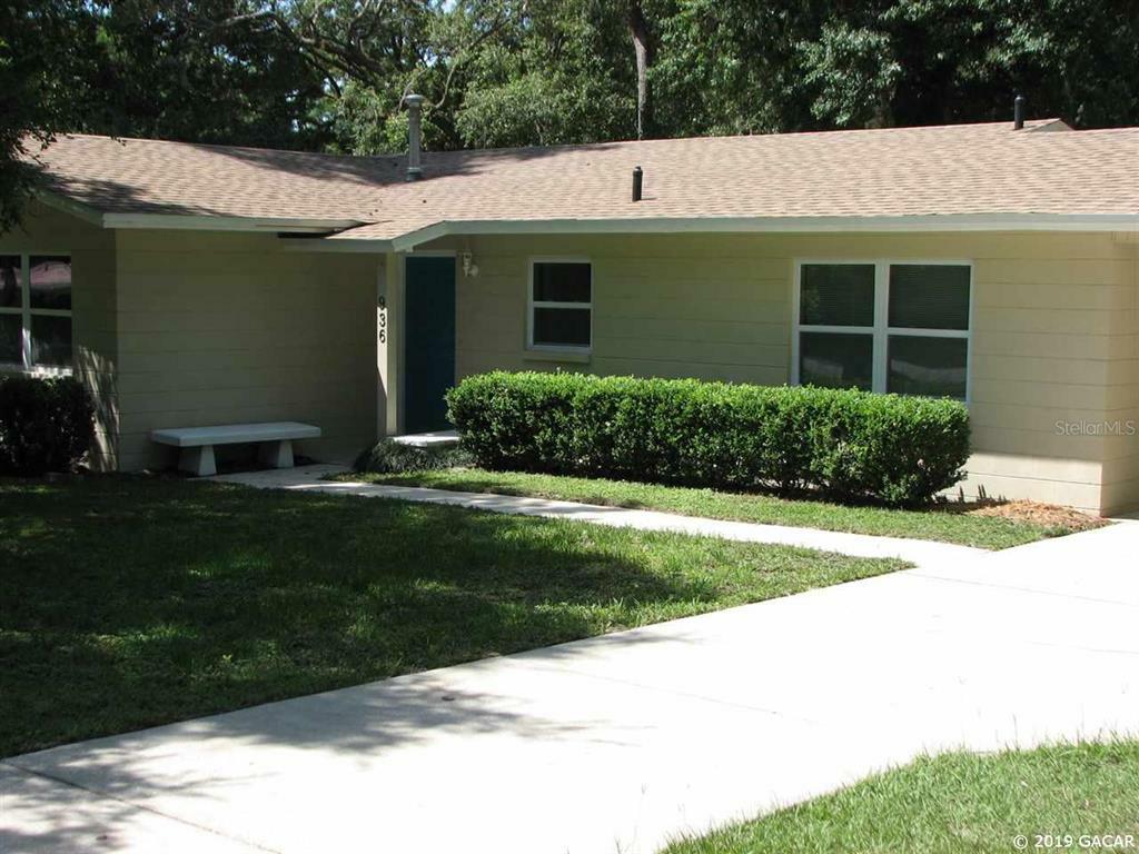 Property Photo:  936 NW 40th Terrace  FL 32605 