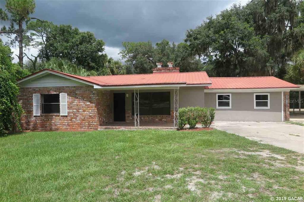 Property Photo:  4044 Silver Lake Drive  FL 32177 