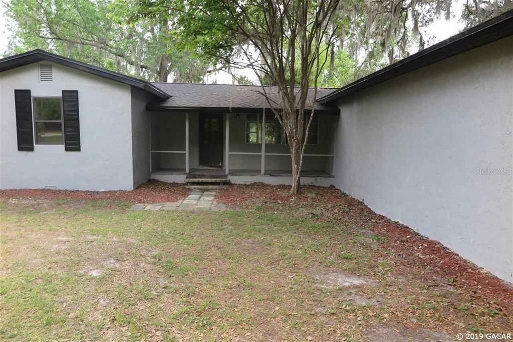 Property Photo:  806 Lake Shore Terrace  FL 32148 