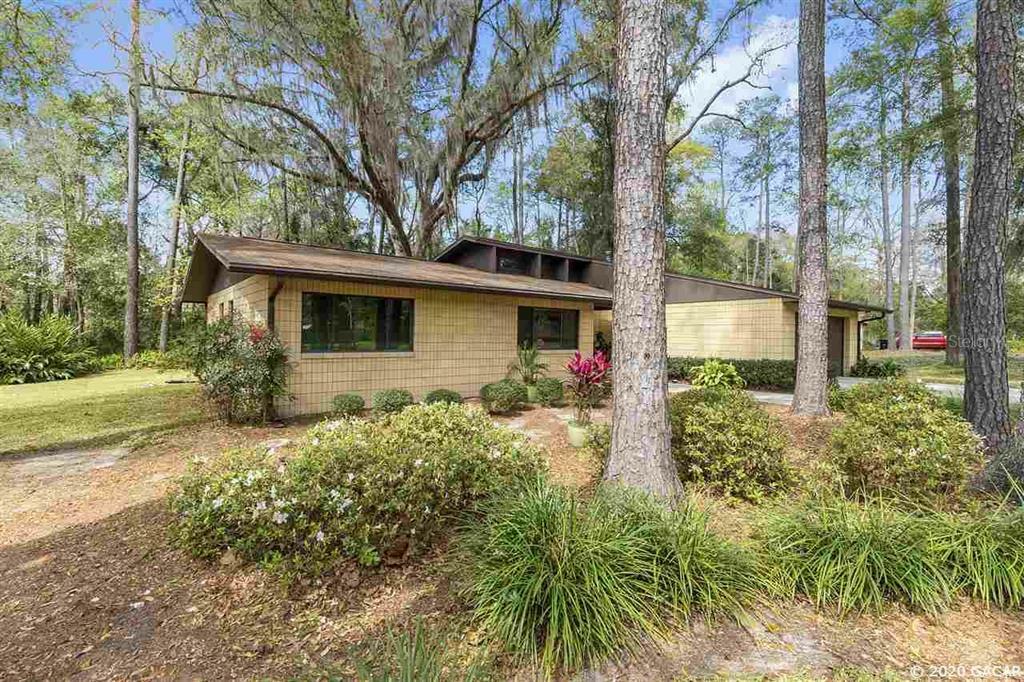 Property Photo:  2628 NW 66th Terrace  FL 32606 