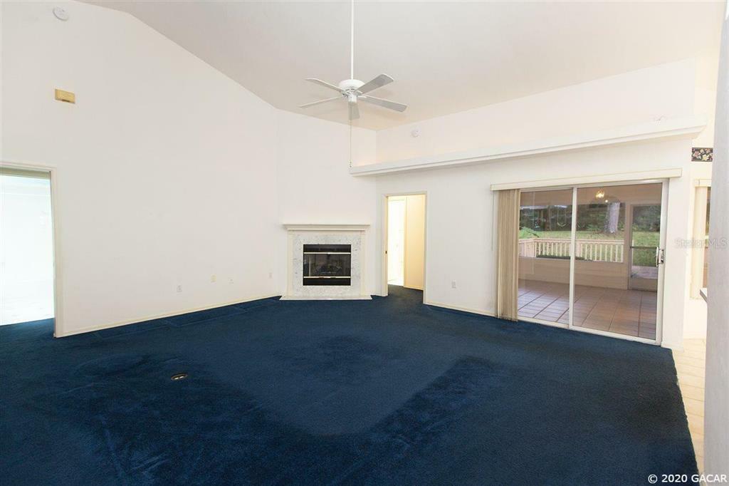 Property Photo:  1425 NW 100th Terrace  FL 32606 