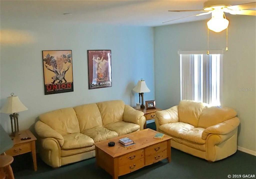 Property Photo:  5051 NW 1st Place  FL 32607 