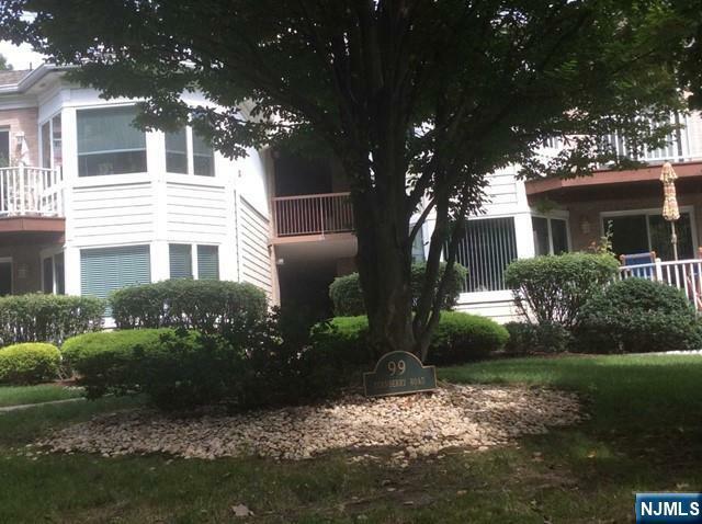 Property Photo: 99 Turnberry Road NJ 07424