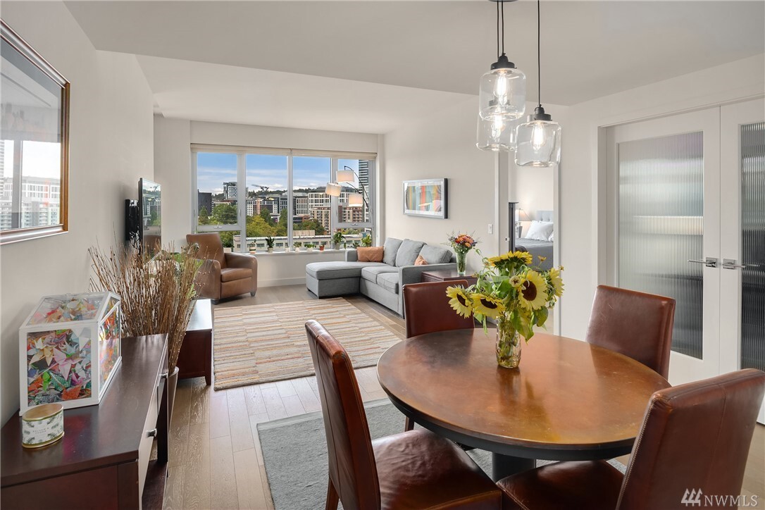 583 Battery St 604N  Seattle WA 98121 photo