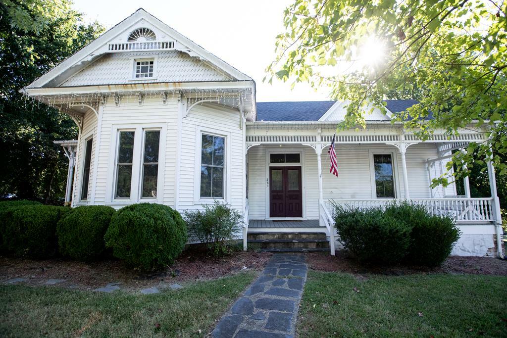 Property Photo:  261 S. Main Street  VA 24558 