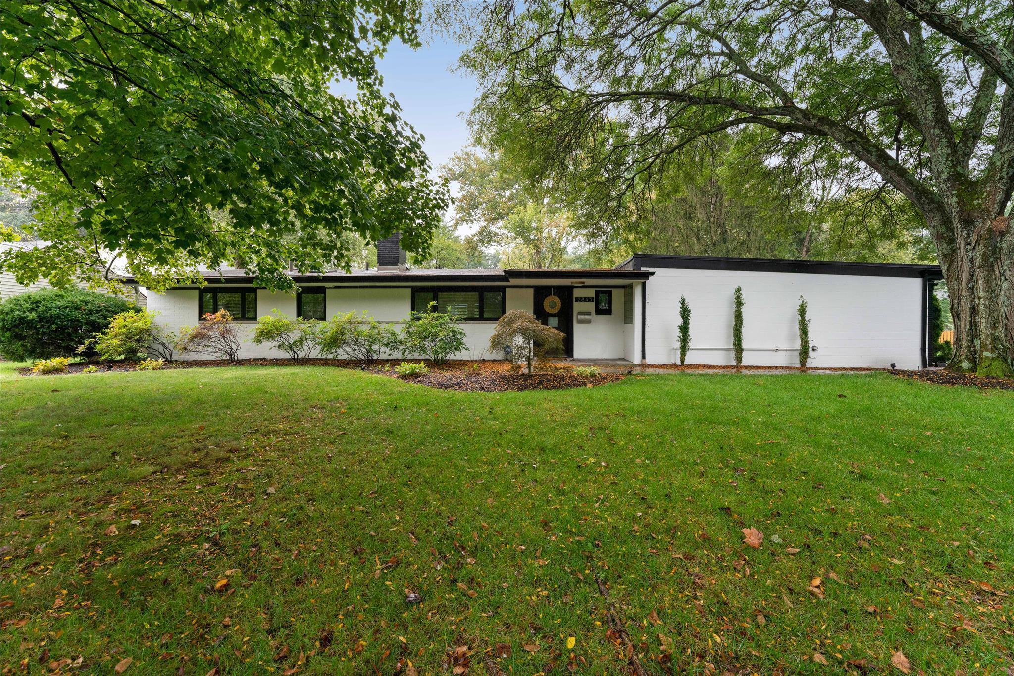 Property Photo: 2845 Maryland Avenue OH 43209