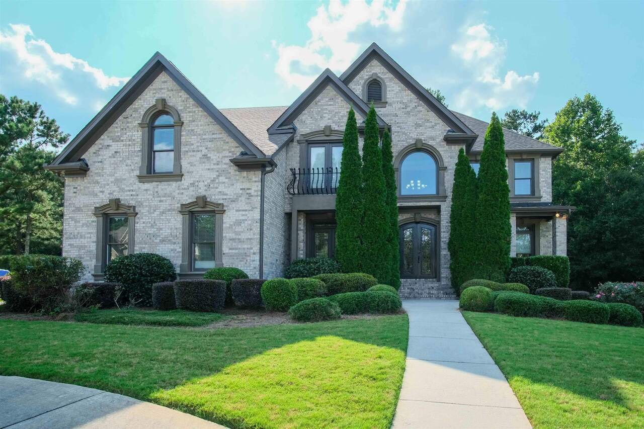 Property Photo: 111 Celtic Court GA 30294