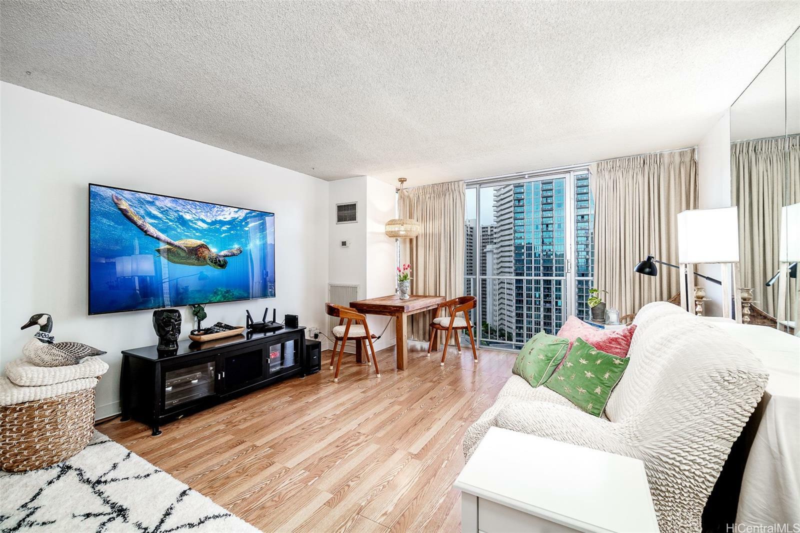 Property Photo:  1925 Kalakaua Avenue 2104  HI 96815 