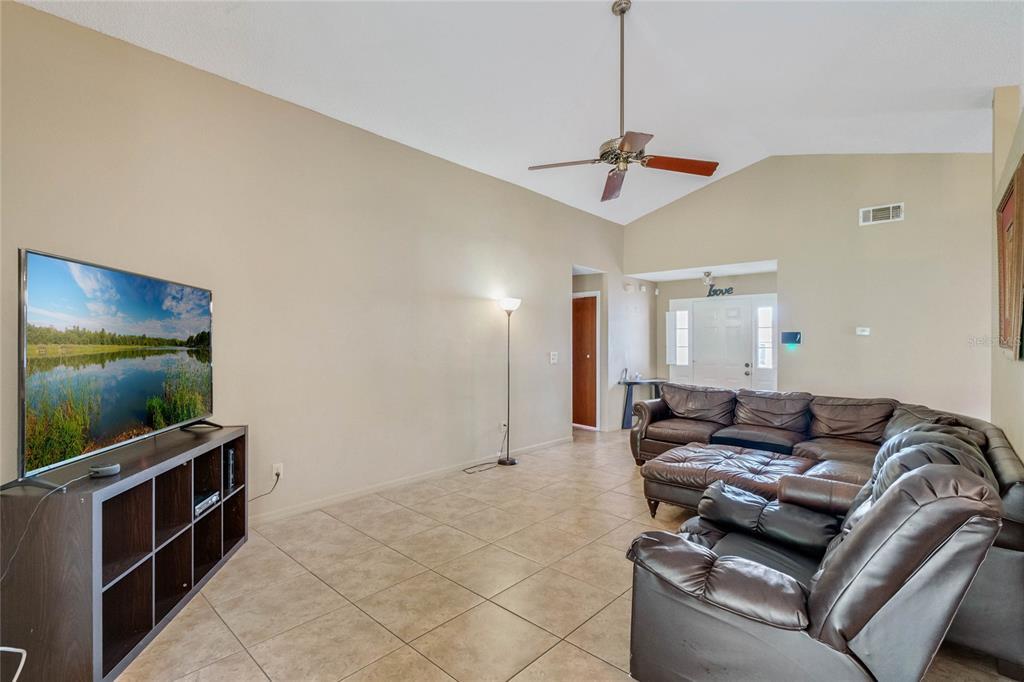 Property Photo: 119 Grand Junction Boulevard FL 32835
