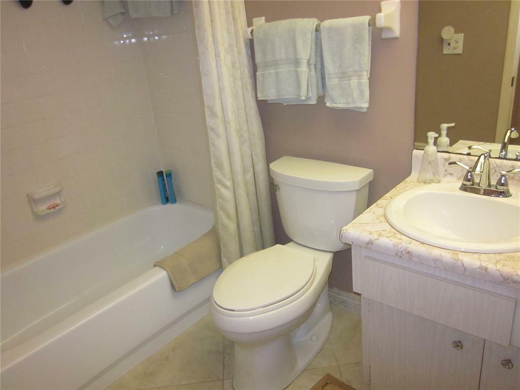 Property Photo:  1320 Moreland Drive 14  FL 33764 