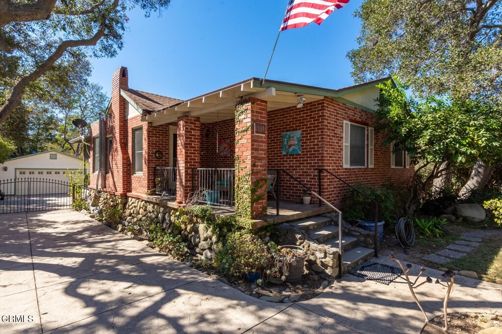 Property Photo:  1208 Forest Drive  CA 93060 