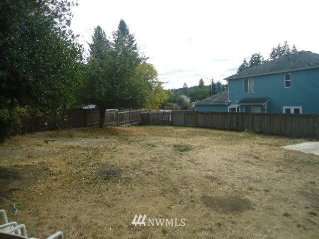 Property Photo:  6536 Harlow Drive  WA 98312 