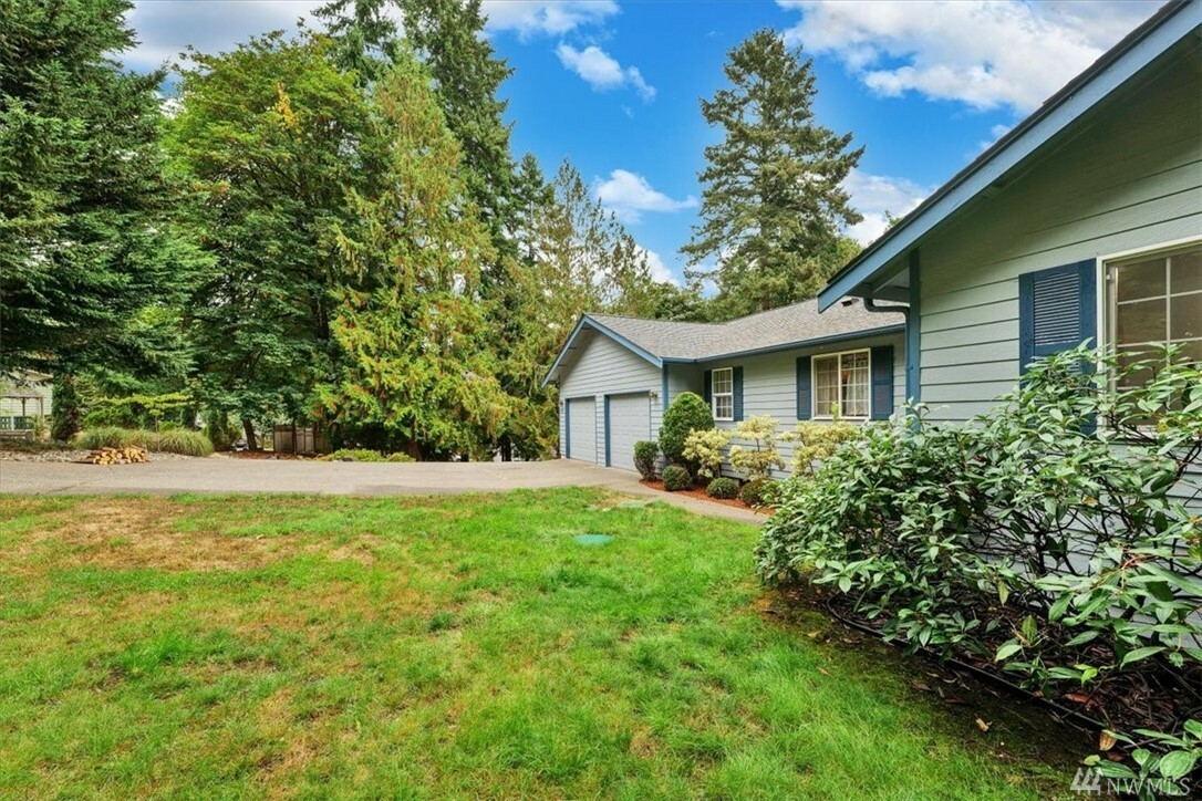 Property Photo:  7676 Illahee Rd NE  WA 98311 