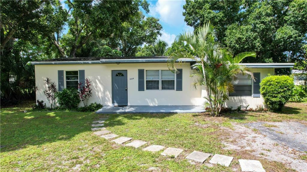 Property Photo:  1555 15th Avenue  FL 32960 