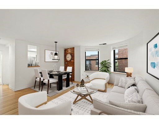 Property Photo:  84 Gainsborough St. 405W  MA 02115 