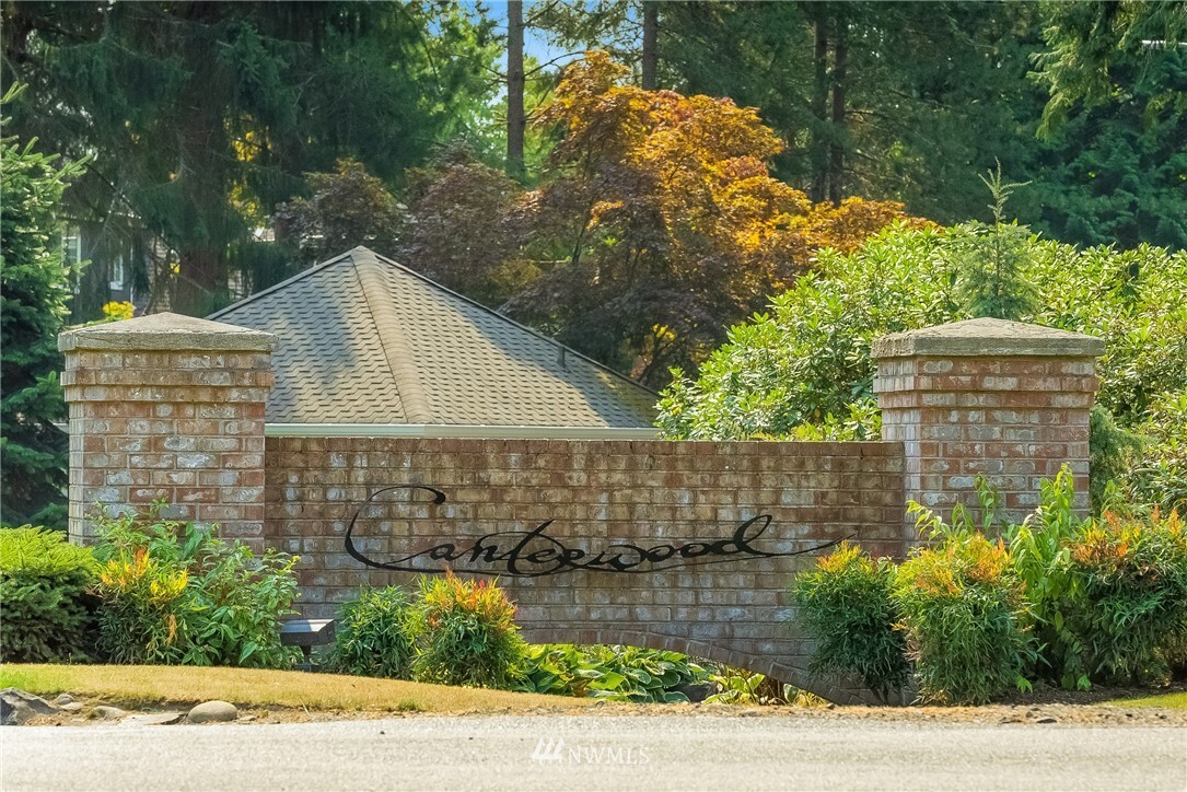 Property Photo:  5003  Bridlepath Drive NW  WA 98332 