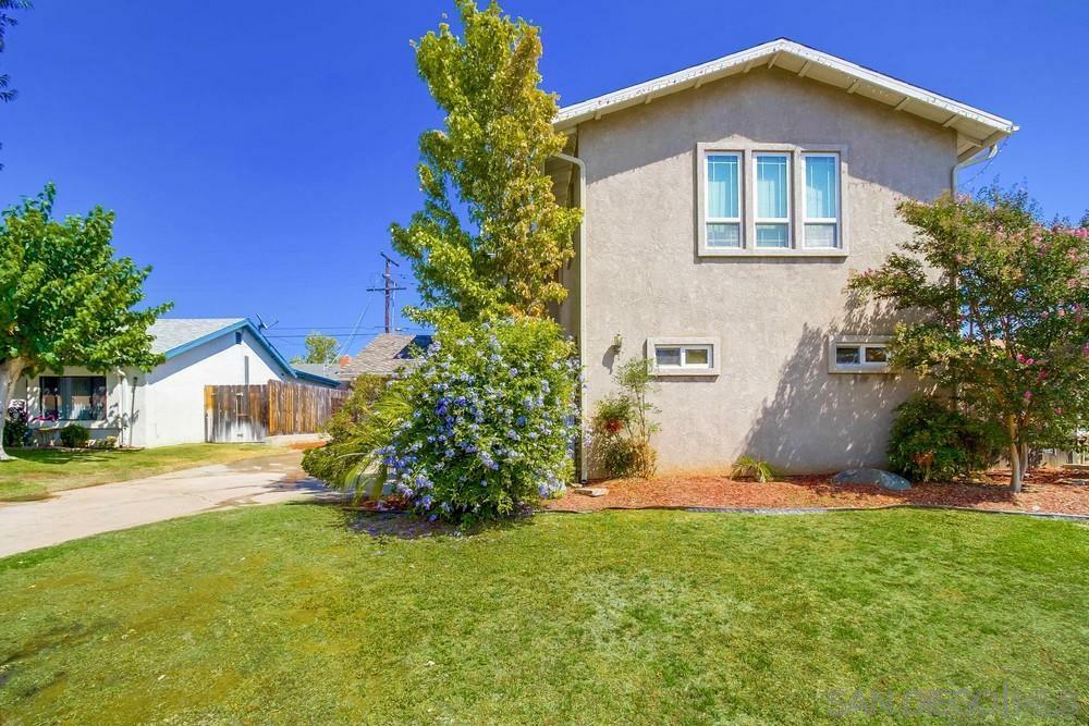 Property Photo:  1263 Navello St  CA 92021 