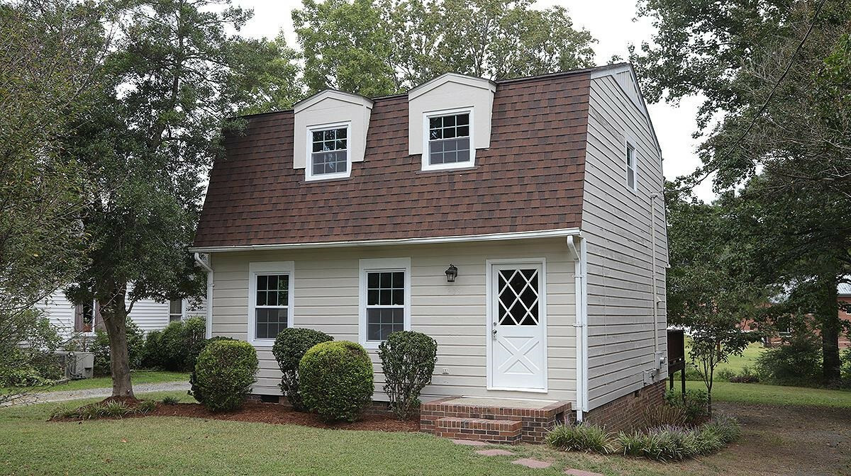 Property Photo:  209 Park Avenue  NC 27522 