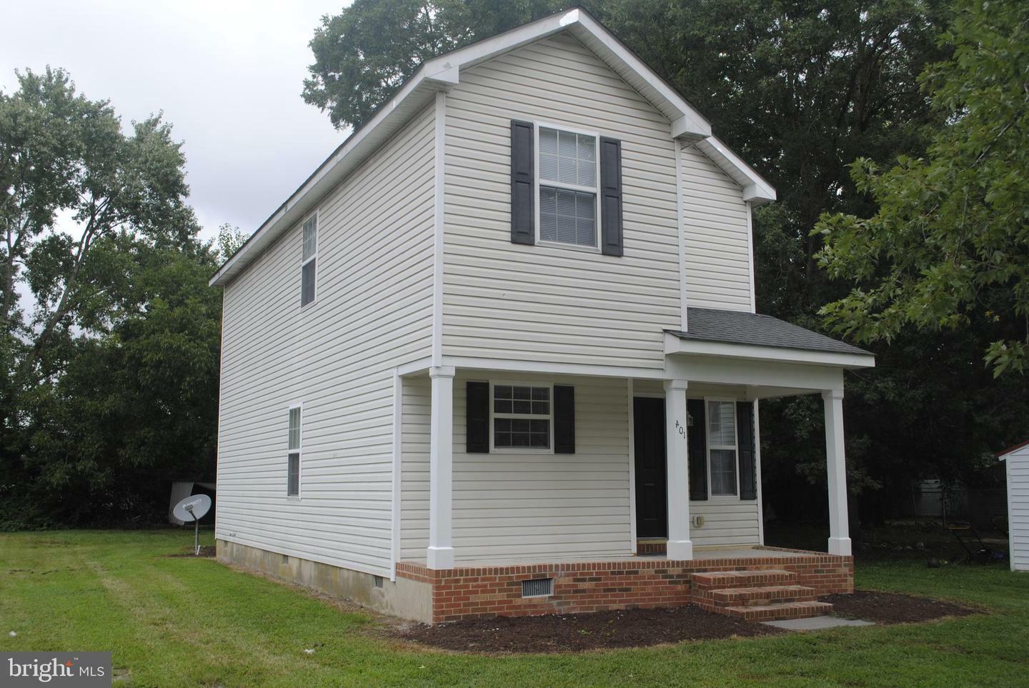 Property Photo:  401 E East Street  MD 21875 