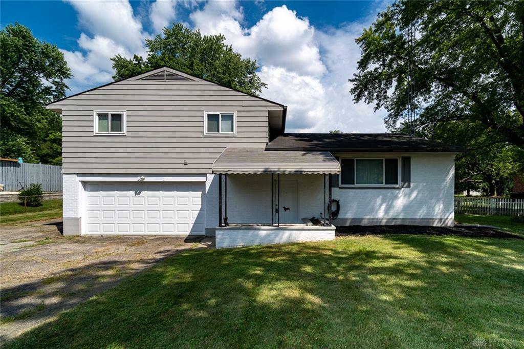 Property Photo: 8384 Sagraves Drive OH 45377