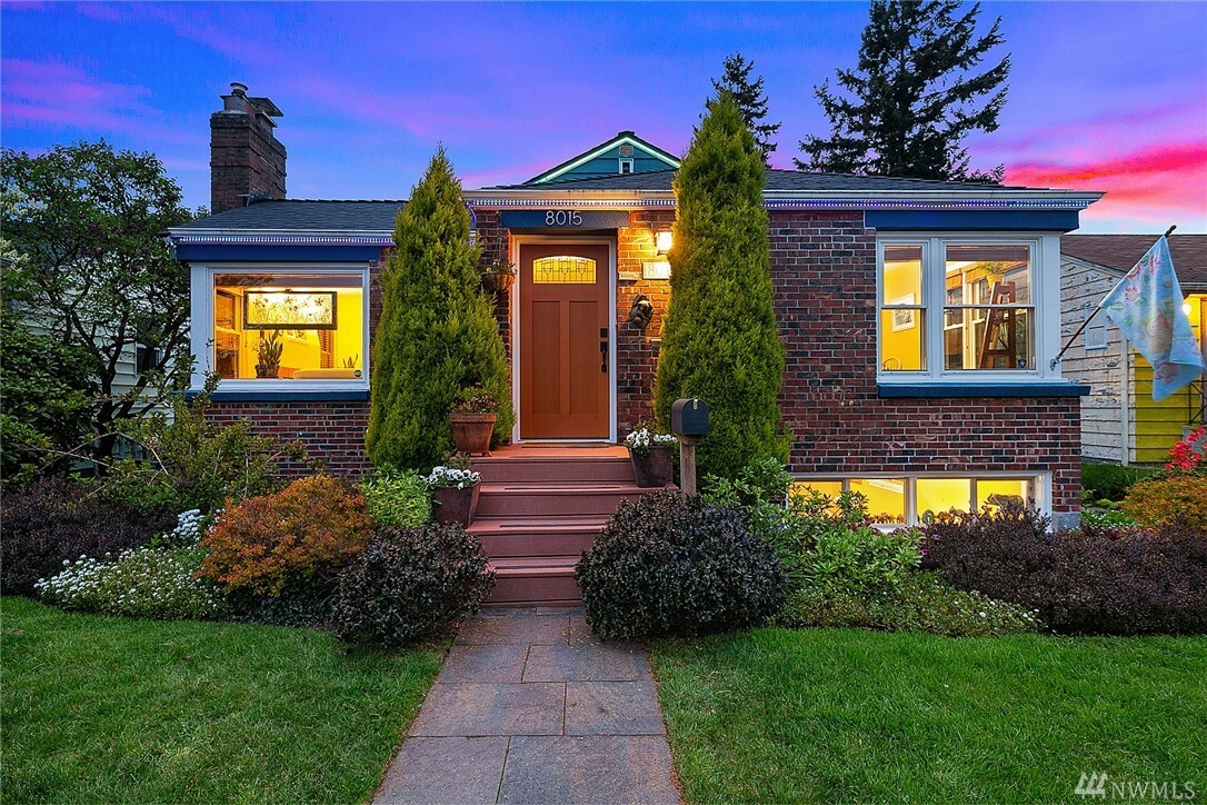 Property Photo: 8015 23rd Ave NW WA 98117