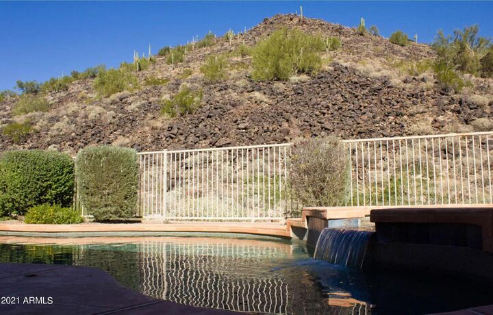 Property Photo:  5930 W Spur Drive  AZ 85083 
