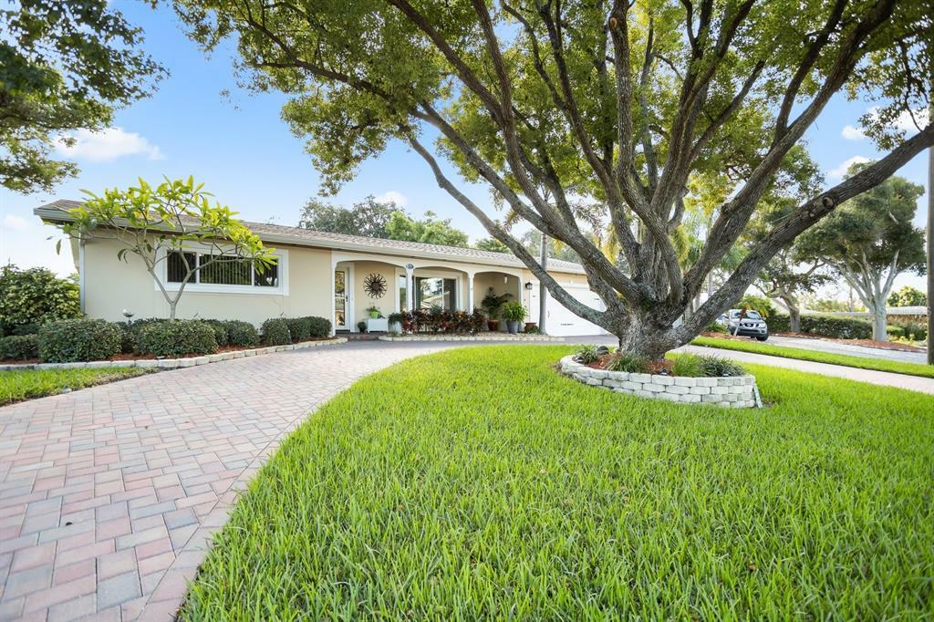 Property Photo:  1533 Harbor Hills Drive  FL 33770 