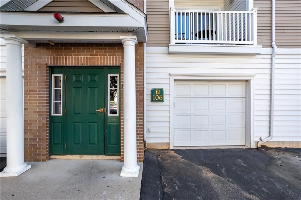 Property Photo:  106 Mill St, Unit#302  RI 02895 