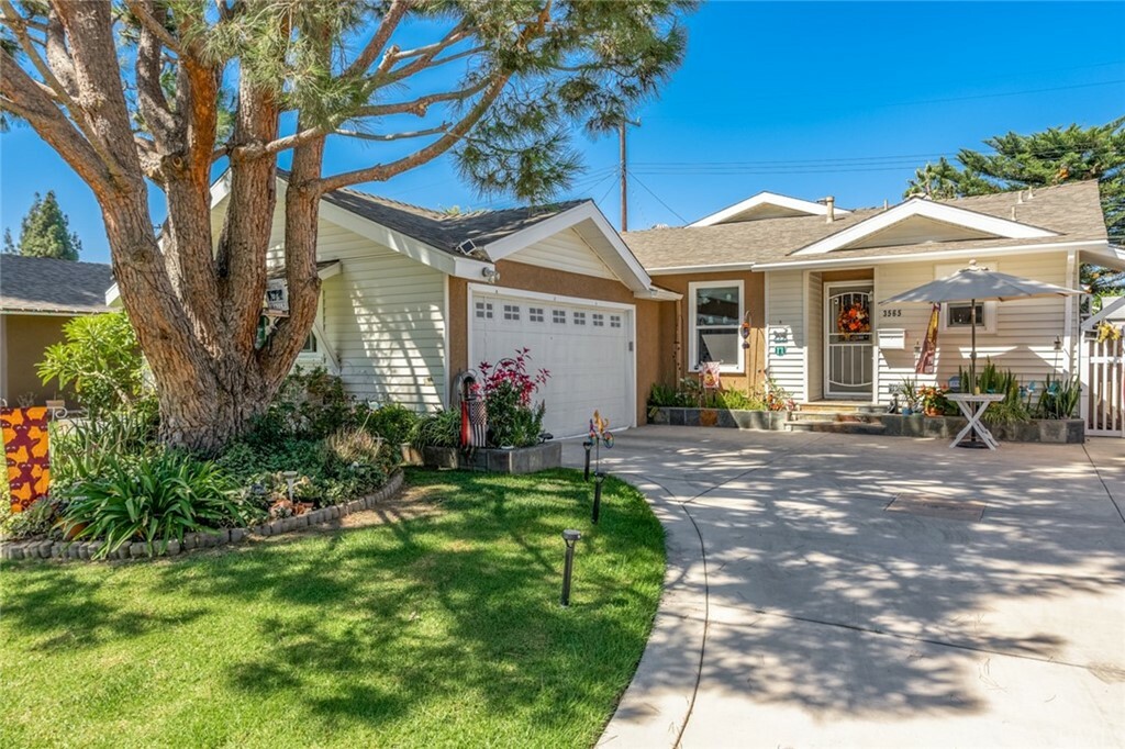 Property Photo:  3565 Cortner Avenue  CA 90808 