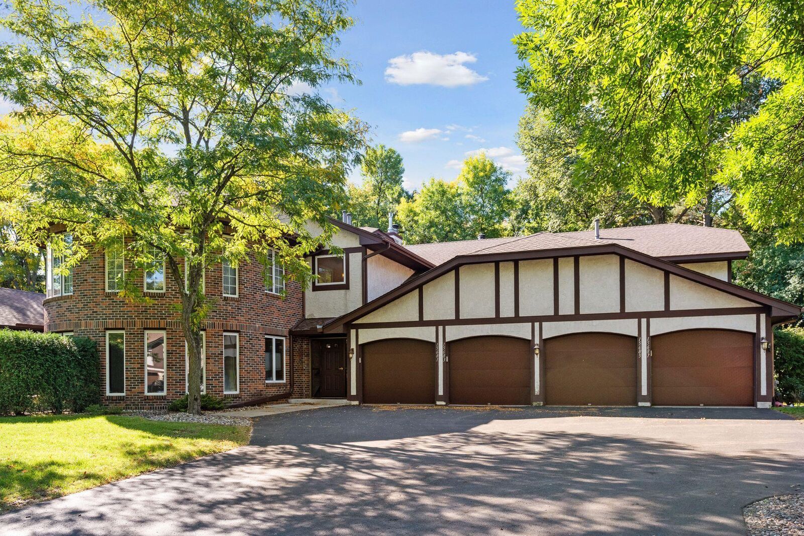 Property Photo: 15683 Sussex Drive MN 55345