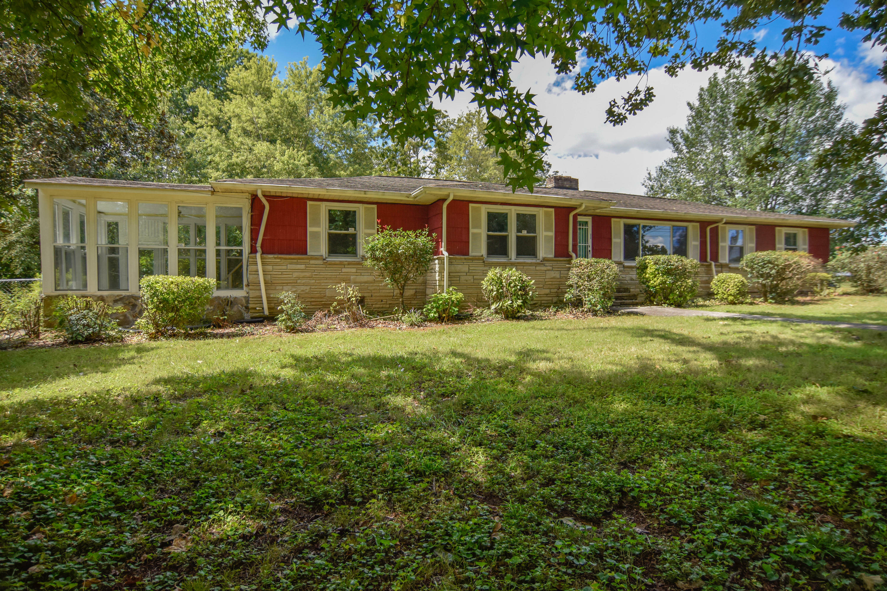 Property Photo:  604 Paint Rock Ferry Rd  TN 37763 