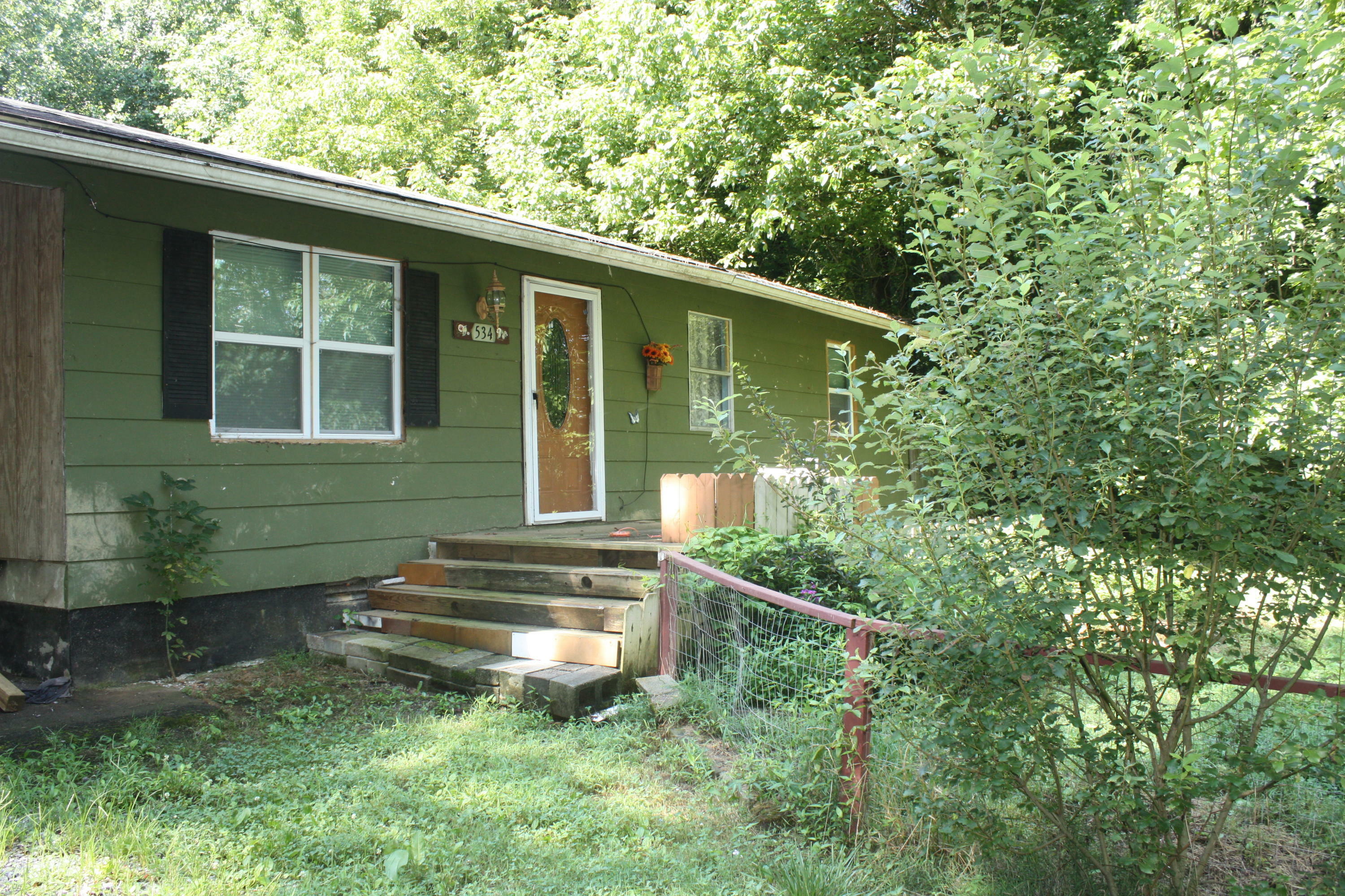 Property Photo:  534 Randles Rd  TN 37871 