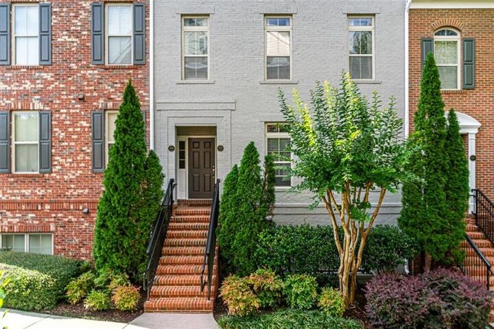 224 Le Gran View  Atlanta GA 30328 photo